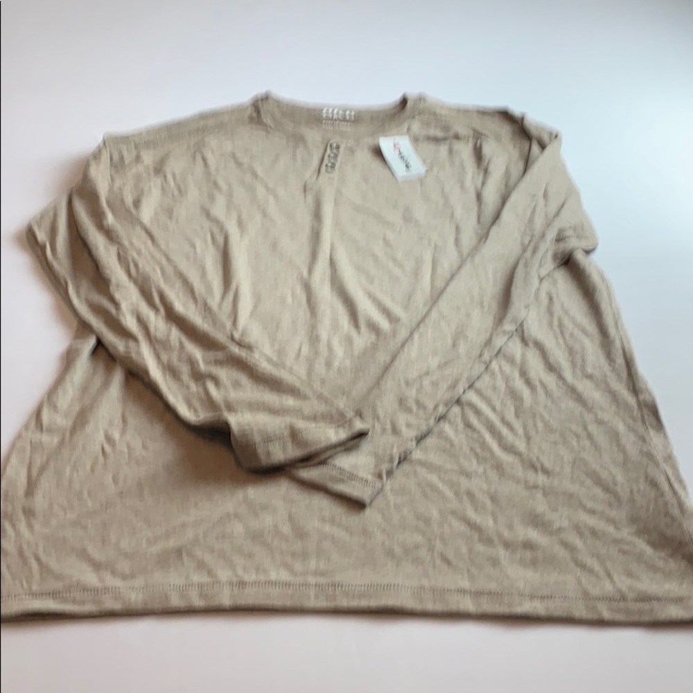 Nice men’s bke buckle shirt